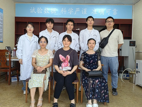 公司土工试验室技术人员学术交流 【简报】